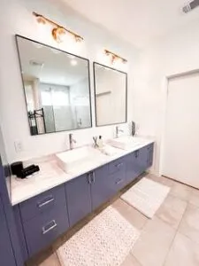 imgi 83 fbe11e1f 13b7 4c70 80c1 460ad64fde2a 225x300